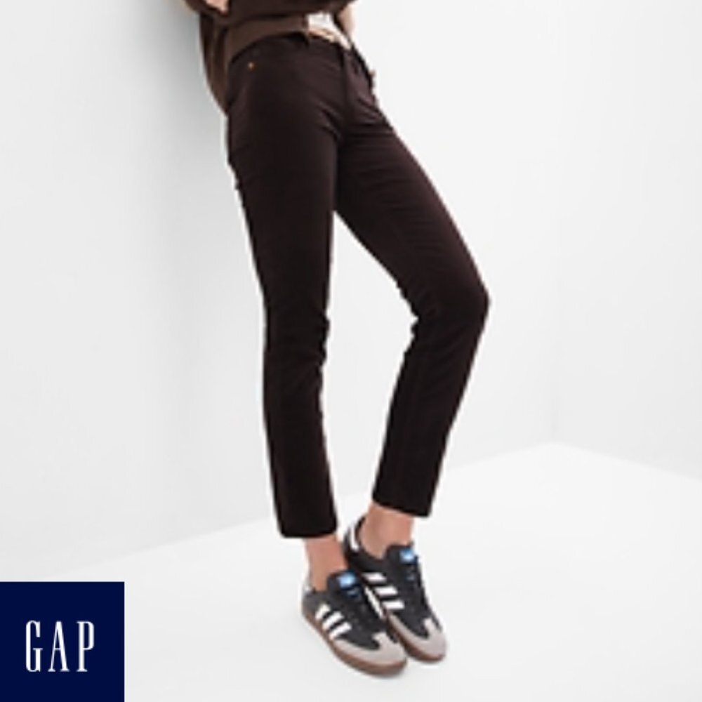 NWOT GAP Mid Rise Velvet Vintage Slim Jeans Brown Noir Size 35